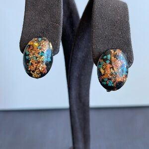 Vintage Clip On Earrings